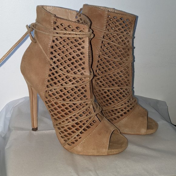 Steve Madden -Peep toe Booties - Picture 2 of 6